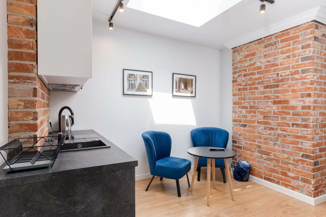 Saint Florian'S Suites - Old Town Luxury Apartments - By Upstairs Cracovia Exterior foto