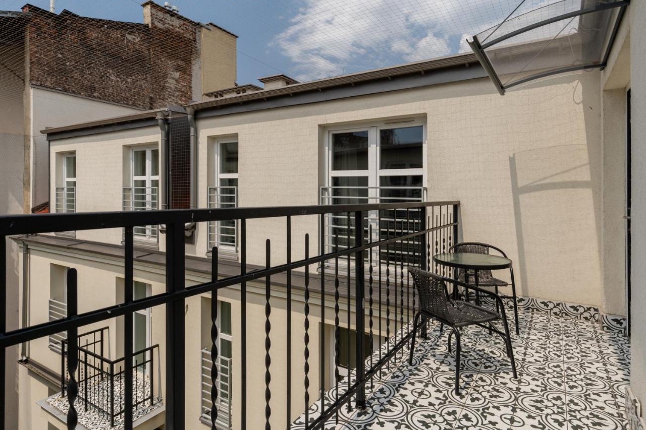 Saint Florian'S Suites - Old Town Luxury Apartments - By Upstairs Cracovia Exterior foto
