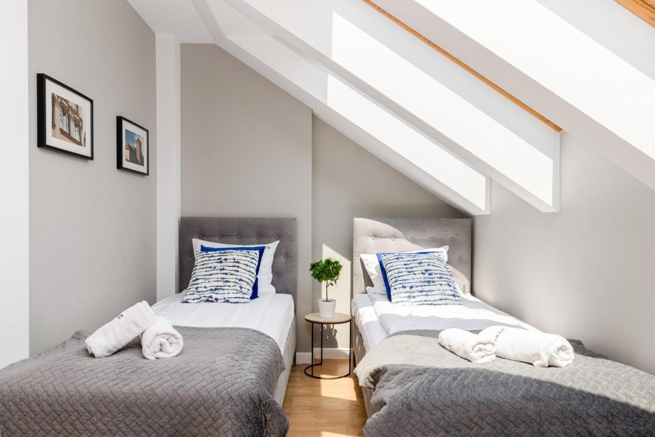 Saint Florian'S Suites - Old Town Luxury Apartments - By Upstairs Cracovia Exterior foto